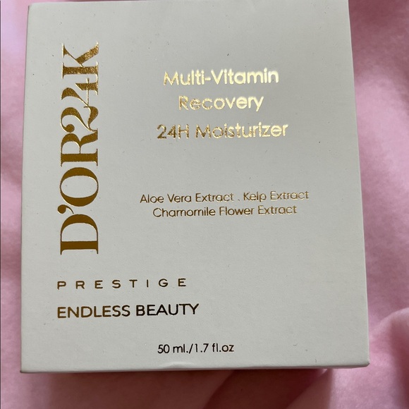 Multi-Vitamin Recovery Moisturizer